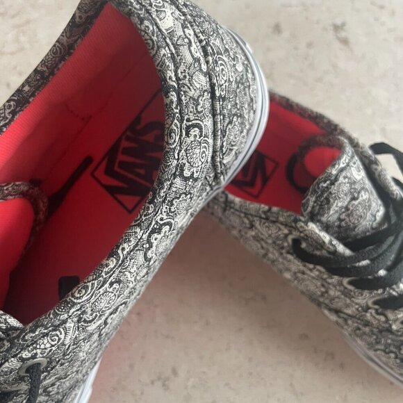 Vans Atwood Black/White Paisley Lace-Up Shoes, Size Women 7.5 - Picture 6 of 6